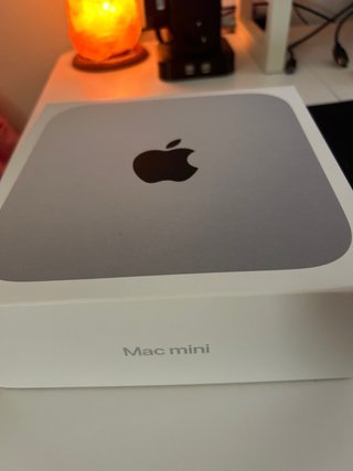 Mac mini M2
