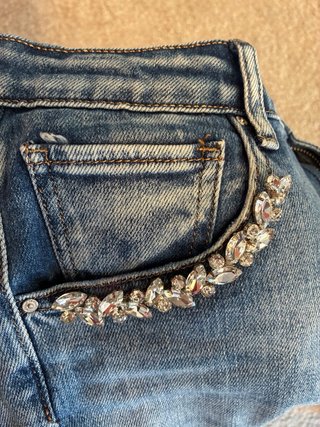 Jeans elasticizzati con strass TG M