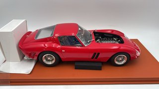 TOP1256E Top Marques Ferrari 250 GTO 1962 1/12, l