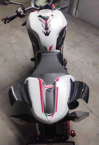 Ducati Monster 797 Plus