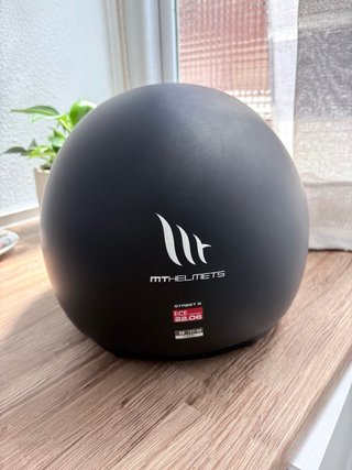 Casco de moto MT Helmets negro