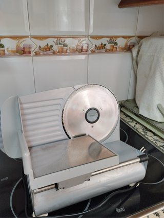 Cortafiambres eléctrico