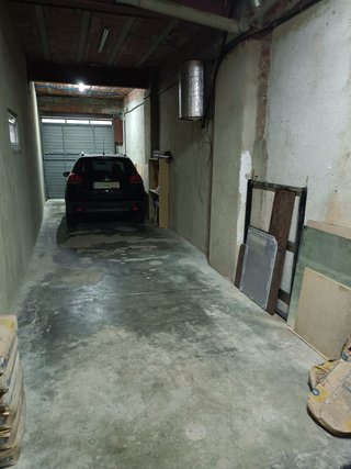 CASA ADOSADA DE 282 m2 CON PATIO DE 80 m2, TERRAZA