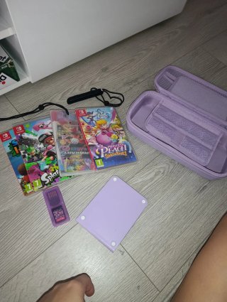 Nintendo Switch OLED Mario Kart 8 Deluxe+5 juegos