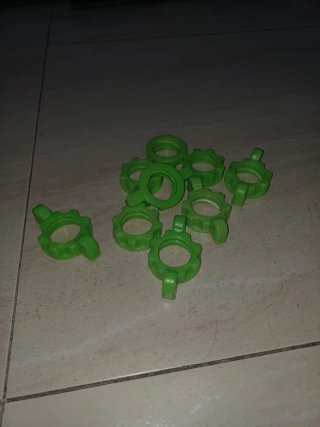 Juego de pesas y accesorios fitness