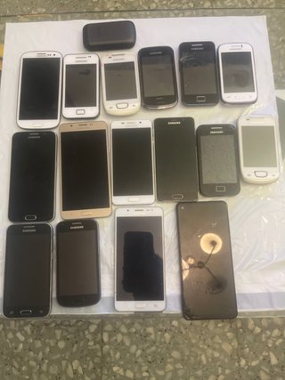 Lote de móviles Samsung
