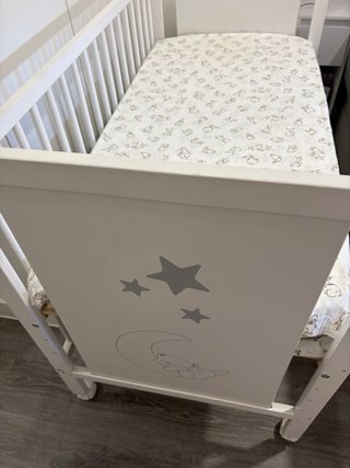 Cuna blanca infantil