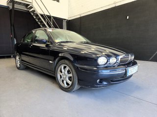 Jaguar X-Type 2.2D Classic 4p.