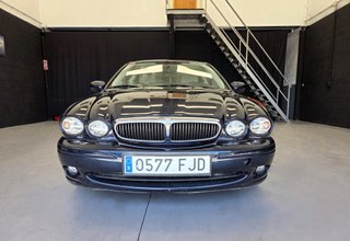 Jaguar X-Type 2.2D Classic 4p.