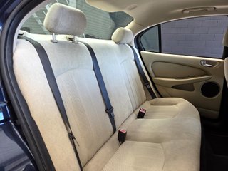Jaguar X-Type 2.2D Classic 4p.