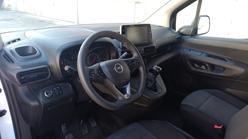 Opel Combo 2022, foto 20