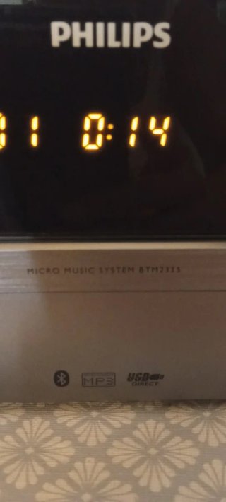 Philips Micro Music System CD MP3 Radio