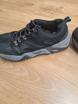 Zapatillas Skechers Outdoor Trail Negras/Grises