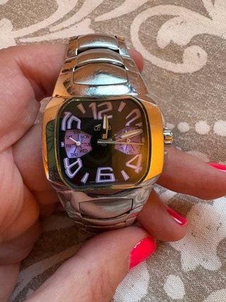 Reloj Lotus Morado y Plateado
