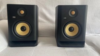KRK RP5 G4 Monitores de Estudio