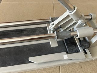 Cortador de azulejos Toolland PH360 60cm