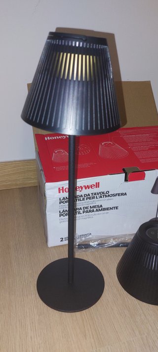 Candeeiro de Mesa Honeywell