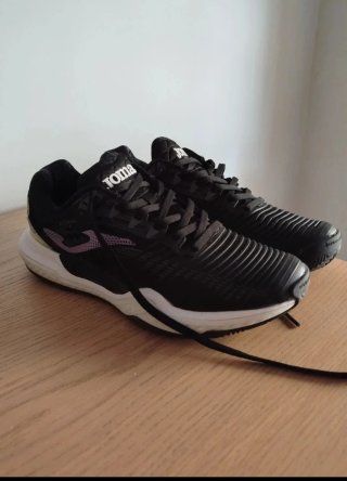 Zapatillas Joma Point Padel Negra y Blanca