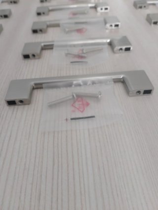 20 MANIGLIE in acciaio inox,per mobili, NUOVE