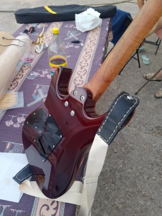 Guitarra Eléctrica Harley benton fusión Color Natu