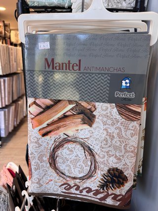 Manteles redondos antimanchas 150x150 cm