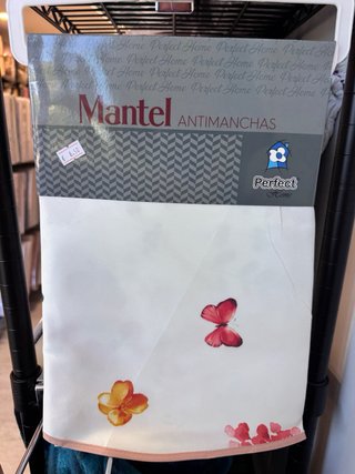 Manteles redondos antimanchas 150x150 cm
