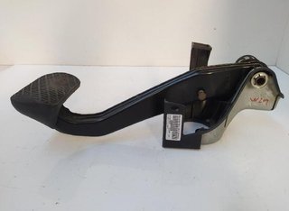 Pedal freno a2042902001 mercedes-benz clase 283274