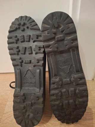 Zapatillas Superga caña alta negras