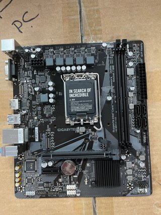 Placa Base Gigabyte H610M H V2 DDR4#069656