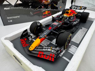 MIN113222001 Minichamps Oracle Red Bull Racing RB1