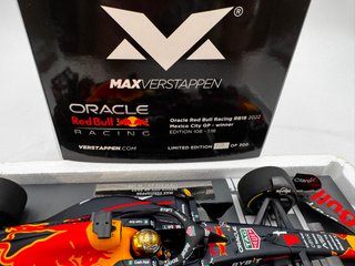 MIN113222001 Minichamps Oracle Red Bull Racing RB1