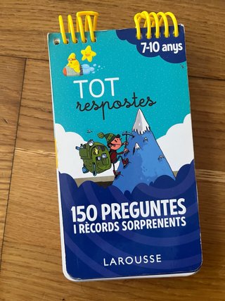 Libro "Tot Respostes" – Larousse