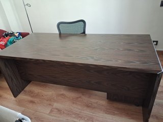 Silla de oficina profesional marrón