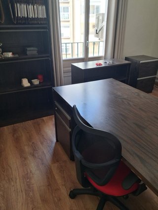 Silla de oficina profesional marrón