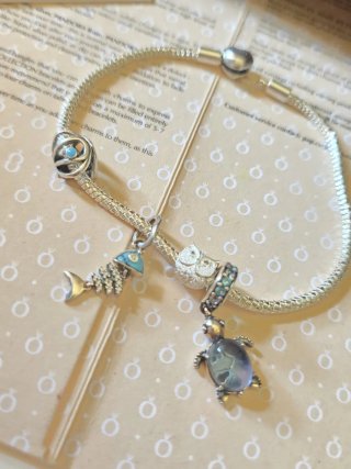 Lote charms Pandora tortuga pez búho