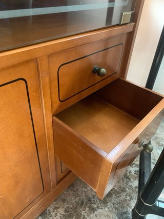Cómoda vintage madera y cristal