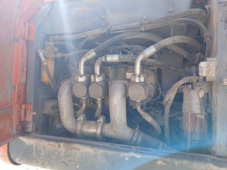 Retroexcavadora Hitachi ZX210-5B