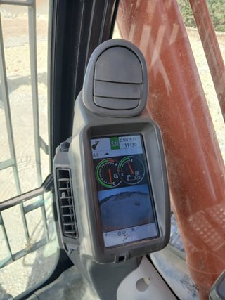 Retroexcavadora Hitachi ZX210-5B