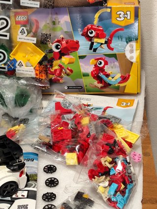 LEGO Lotto 4 pezzi: 60325, 31145, 76900, 42147