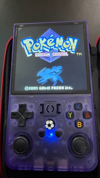 Consola Portátil R36 Max Violeta