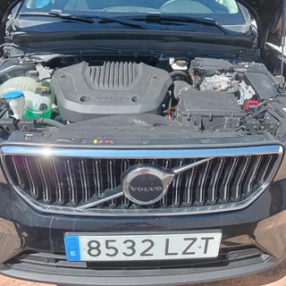 Volvo XC-40, T-4 08/2022 hibrido Enchufable