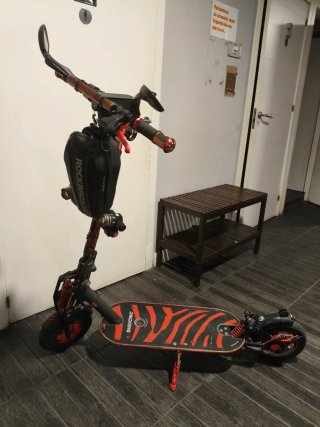 Patinete Eléctrico Xiaomi M365