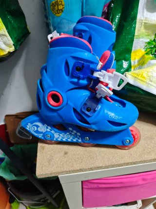Patines en línea ajustables para niños Talla 26-28