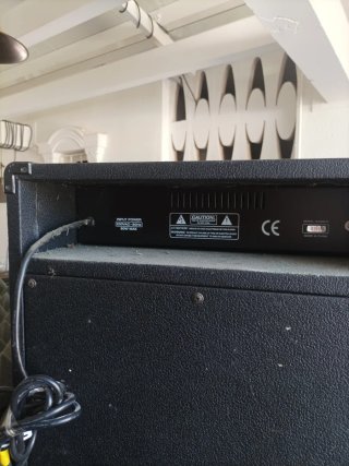Amplificador Bajo XP X270B