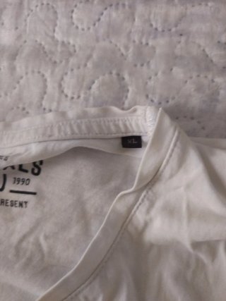 Camiseta Jack & Jones blanca estampada