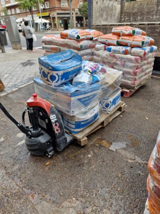 TRASPASO ALMACEN MATERIALES DE CONSTRUCCION.