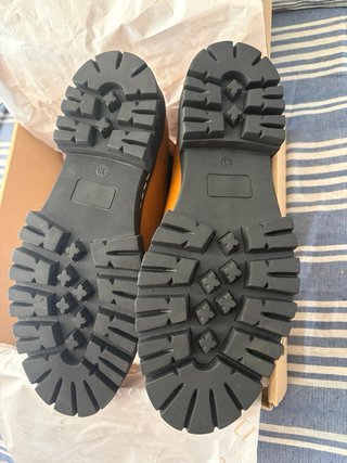 Botines NAE veganos marrones