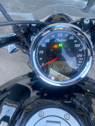 Indian Scout 1200 Negra