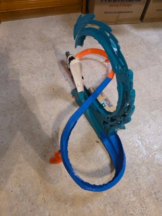 Hot Wheels Ataque de la Orca