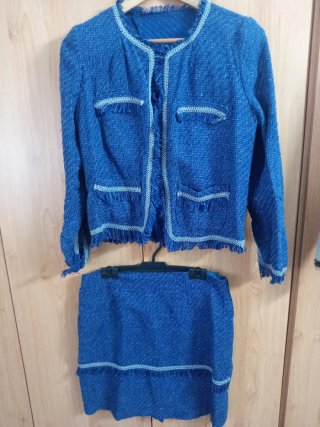 Chaqueta tipo Chanel azul mujer